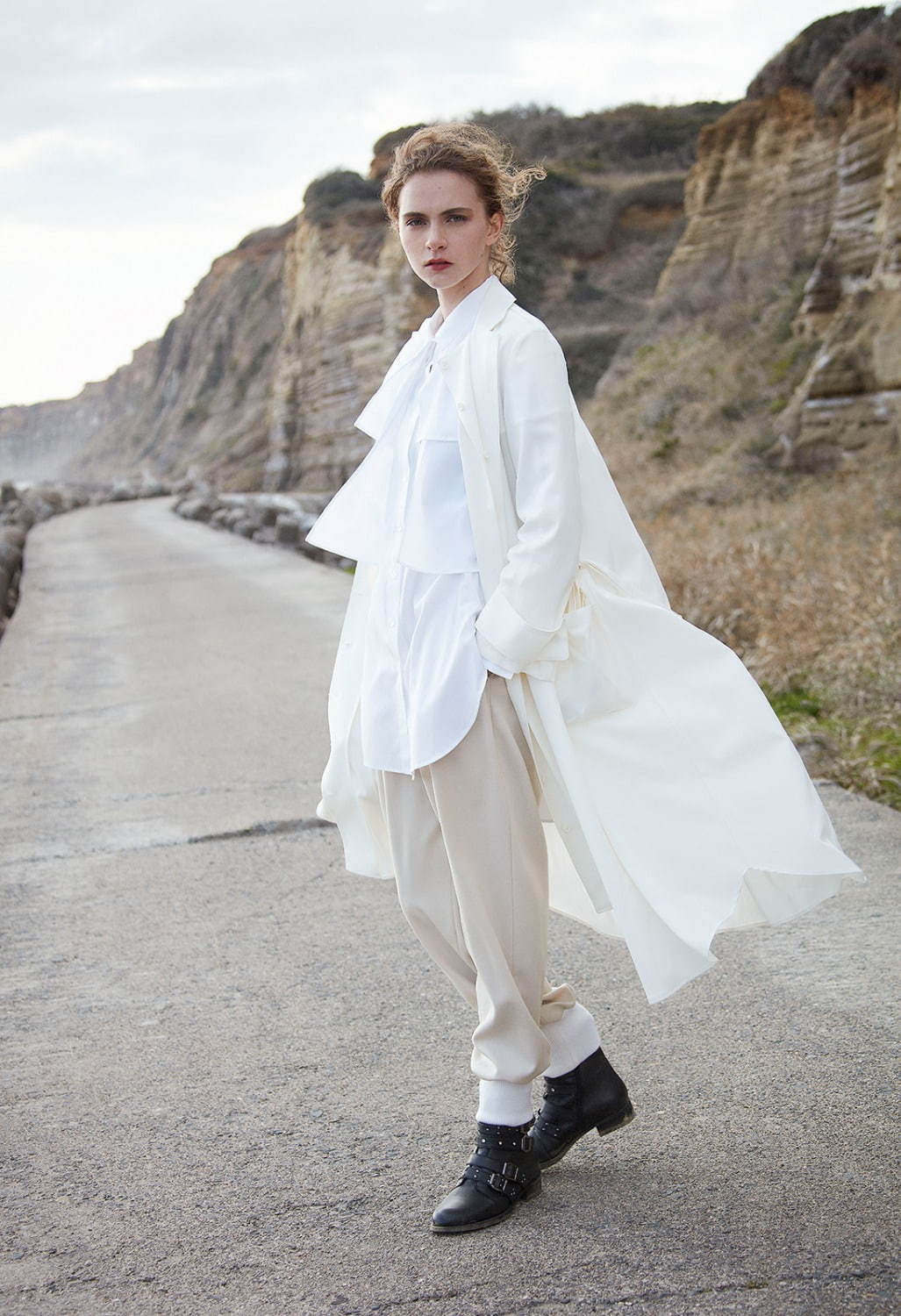 キノ 2020-21年秋冬｜ ステンカラーコート