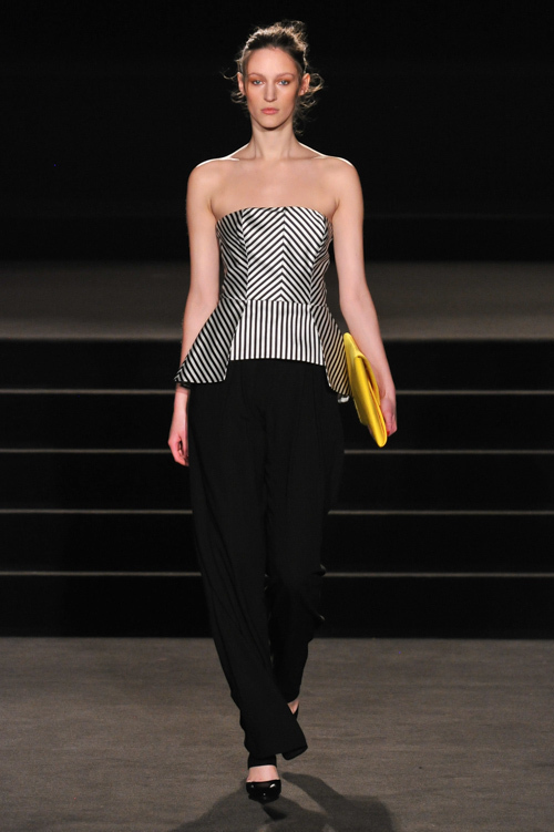 サス＆バイド(sass & bide) 2013-14年秋冬ウィメンズコレクション シルエット - 写真4