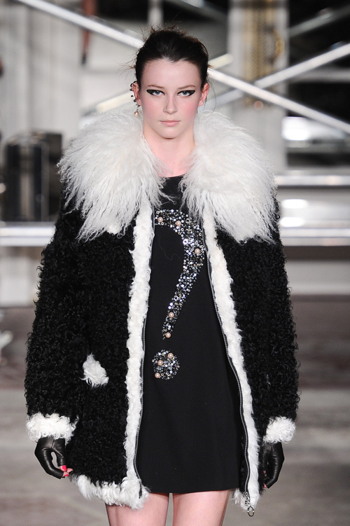 モスキーノ チープ＆シック 2013-14年秋冬<span>コレクション</span> - 写真14