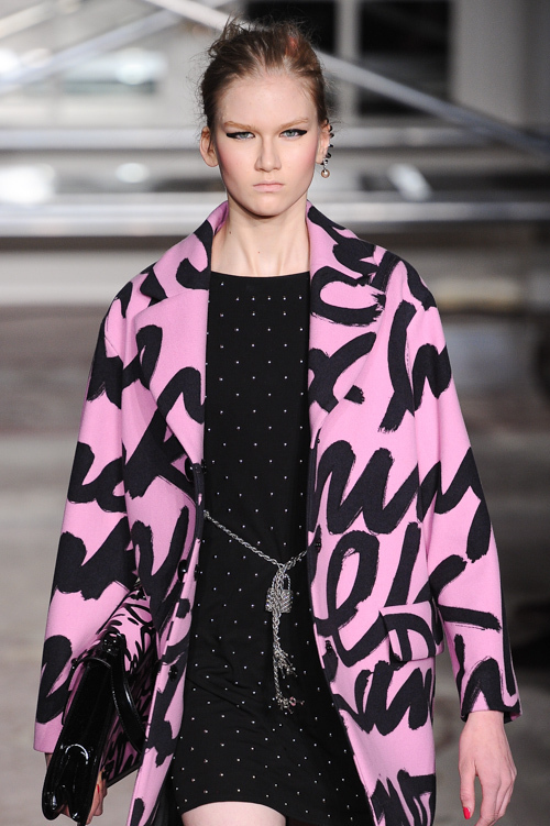 モスキーノ チープ＆シック 2013-14年秋冬<span>コレクション</span> - 写真30