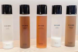 SHIRO人気スキンケア10選、メンズにもおすすめ「酒かす化粧水」や 