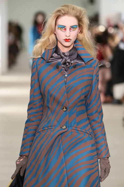 ヴィヴィアン・ウエストウッド レッドレーベル(Vivienne Westwood RED LABEL) 2013-14年秋冬ウィメンズコレクション  - 写真4