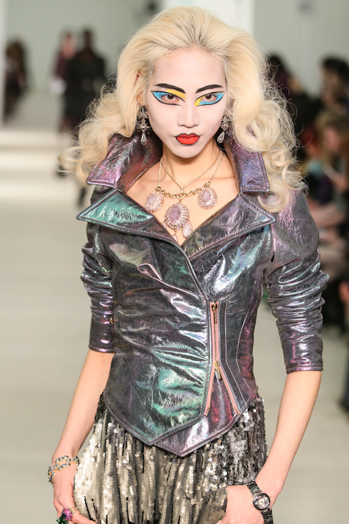 ヴィヴィアン・ウエストウッド レッドレーベル(Vivienne Westwood RED LABEL) 2013-14年秋冬ウィメンズコレクション  - 写真77