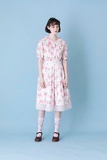 ジェーンマープル“カラフルリボン”の丸襟ワンピースやTシャツ
