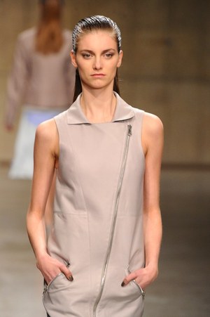 リチャード ニコル(Richard Nicoll) 2013-14年秋冬ウィメンズコレクション  - 写真27