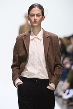 マーガレット ハウエル 2013-14年秋冬コレクション - シンプルな美しさが語る、知的な魅力｜写真28