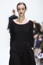 マーガレット ハウエル 2013-14年秋冬コレクション - シンプルな美しさが語る、知的な魅力｜写真32