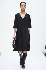 マーガレット ハウエル 2013-14年秋冬コレクション - シンプルな美しさが語る、知的な魅力｜写真33