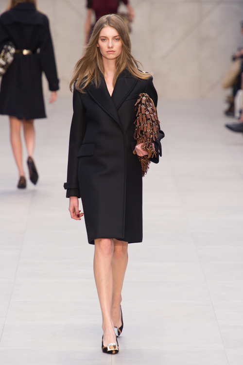 バーバリープローサム(Burberry Prorsum) 2013-14年秋冬ウィメンズコレクション シルエット - 写真28