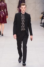 バーバリープローサム(Burberry Prorsum) トレンチキス｜写真19