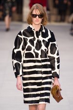 バーバリープローサム(Burberry Prorsum) トレンチキス｜写真80