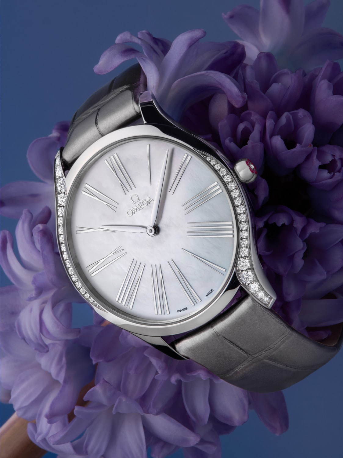 オメガのレディース腕時計「トレゾア」にダイヤモンド煌めく新作 