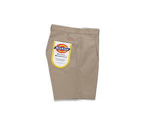 ワコマリア×ディッキーズのショートパンツ、レオパード柄