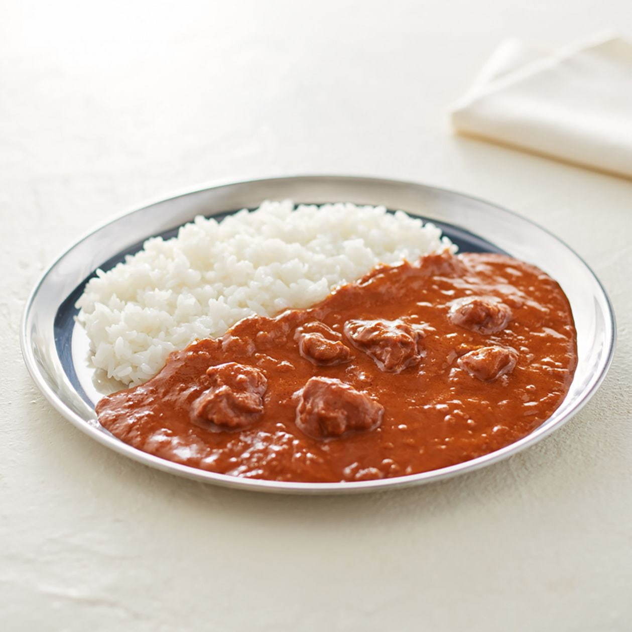 無印良品「素材を生かしたカレー　バターチキン 」180g 350円(税込)