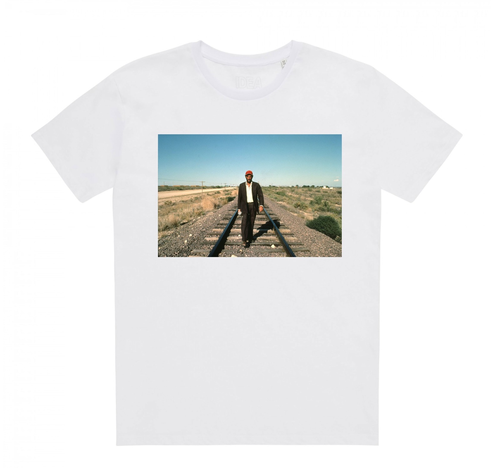 ボンジュールレコード“ヴィム・ヴェンダース×英国IDEA”のTシャツ、映画の1シーンを配して｜写真2