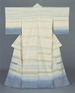 「志村ふくみ展」姫路市立美術館で、“人間国宝”の染織家による草木染の紬織着物100点が集結｜写真3