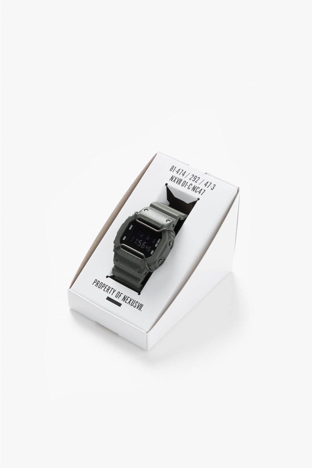 G-SHOCK×ネクサスセブンの限定腕時計、ロゴを排除したオリーブカラーのミリタリーモデル｜写真1