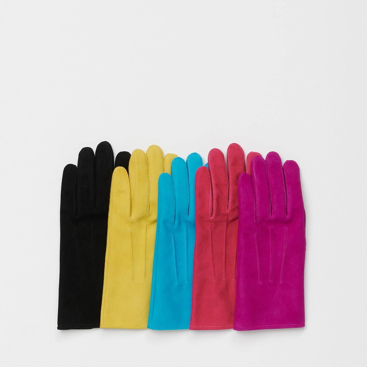 suede glove 26,000円+税 展開時期:2020年8月中旬