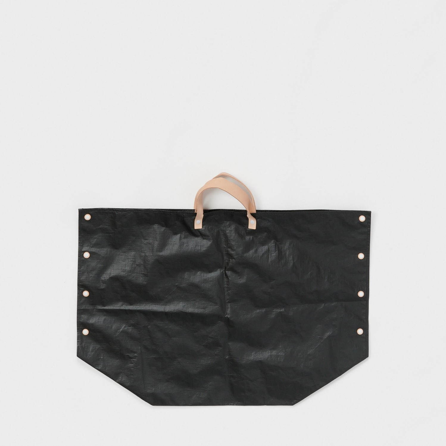 エンダースキーマの新作バッグ・革小物 - “使って色革を育てる”財布やカードケース、新型トートも｜写真15