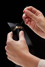 ルイ・ヴィトンからパリ“ポン・ヌフ橋”着想のレディースバッグ、LV サークル輝く丸みのあるボディ｜写真13