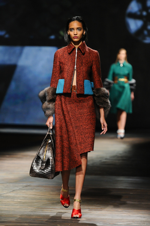 プラダ(PRADA) 2013-14年秋冬ウィメンズコレクション シルエット - 写真14