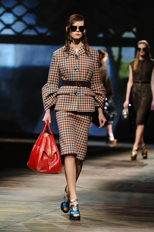 プラダ(PRADA) 2013-14年秋冬ウィメンズコレクション シルエット - 写真22