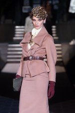 ディースクエアード 2013-14年秋冬コレクション - とびきりシックに着飾った紳士淑女のオンステージ｜写真33