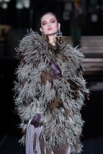 ディースクエアード 2013-14年秋冬コレクション - とびきりシックに着飾った紳士淑女のオンステージ｜写真38