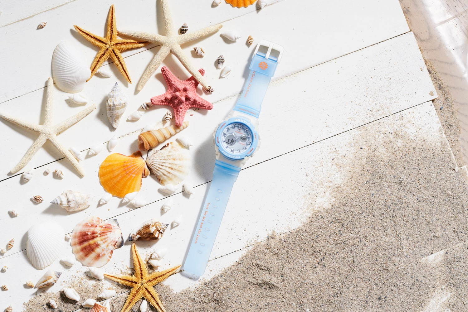 BABY-G、“サンゴが暮らす海”を表現した新作腕時計