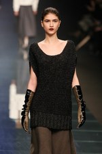 アンテプリマ 2013-14年秋冬コレクション - 自然と女性に共通する奥深い美しさ｜写真22