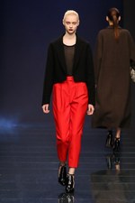 アンテプリマ 2013-14年秋冬コレクション - 自然と女性に共通する奥深い美しさ｜写真32