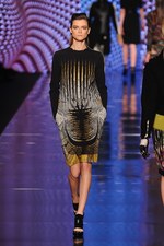 エトロ(ETRO) 2013-14年秋冬コレクション - サイバーにフラッシュする壮麗なペイズリー｜写真7