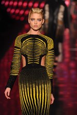 エトロ(ETRO) 2013-14年秋冬コレクション - サイバーにフラッシュする壮麗なペイズリー｜写真12