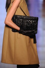 エトロ(ETRO) 2013-14年秋冬コレクション - サイバーにフラッシュする壮麗なペイズリー｜写真33