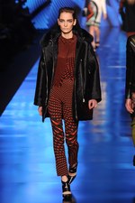 エトロ(ETRO) 2013-14年秋冬コレクション - サイバーにフラッシュする壮麗なペイズリー｜写真39