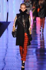 エトロ(ETRO) 2013-14年秋冬コレクション - サイバーにフラッシュする壮麗なペイズリー｜写真43