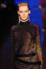 エトロ(ETRO) 2013-14年秋冬コレクション - サイバーにフラッシュする壮麗なペイズリー｜写真72