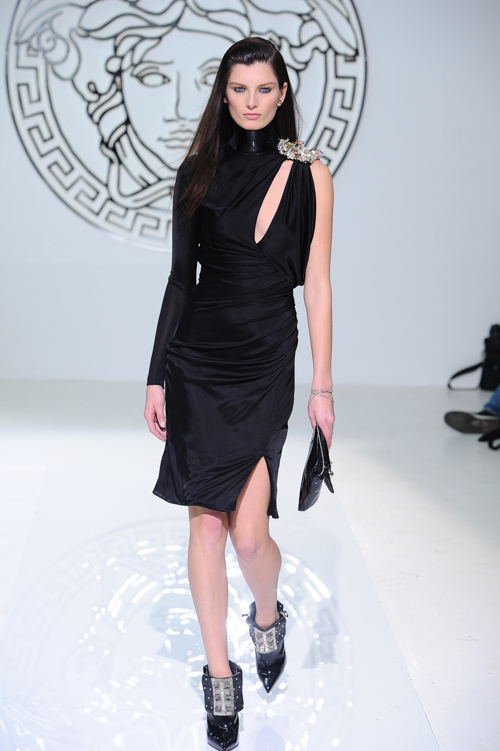 ヴェルサーチェ(VERSACE) 2013-14年秋冬ウィメンズコレクション  - 写真68