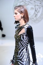 ヴェルサーチ 2013-14年秋冬コレクション - 挑発的な官能美｜写真38