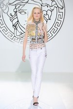 ヴェルサーチ 2013-14年秋冬コレクション - 挑発的な官能美｜写真60