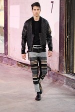 3.1 フィリップ リム 2013-14年秋冬メンズコレクション - 時代に囚われないカフェレーサースタイル｜写真5