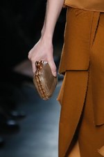 ボッテガ・ヴェネタ 2013-14年秋冬コレクション - 素材のポテンシャルを引き出し、現代アートへ昇華｜写真41