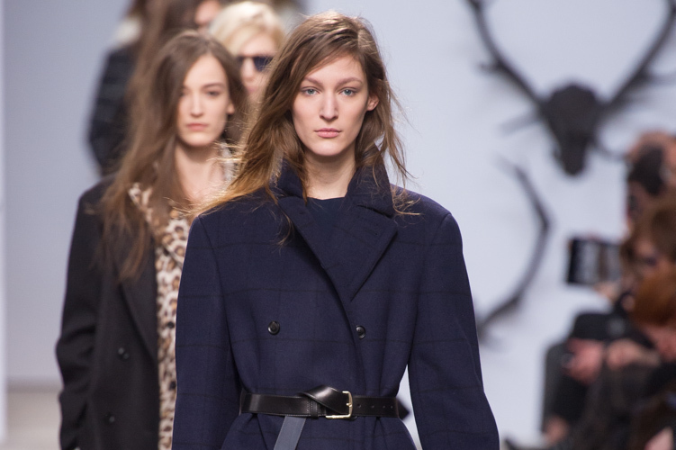 トラサルディ(TRUSSARDI) 2013-14年秋冬ウィメンズコレクション シルエット - 写真26