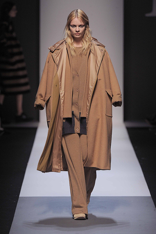 マックスマーラ(Max Mara) 2013-14年秋冬ウィメンズコレクション  - 写真23