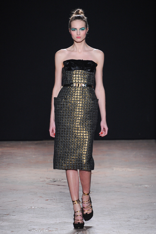 アキラーノ・リモンディ(AQUILANO・RIMONDI) 2013-14年秋冬ウィメンズコレクション シルエット - 写真4