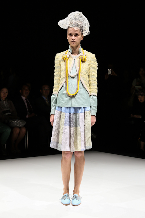 フェア期間中にアイテム購入でmatohu 2013年秋冬コレクションにご招待｜写真1