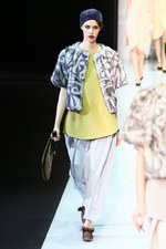 エンポリオ アルマーニ 2013-14年秋冬コレクション - オリエンタルなカルチャーの美学と進化の融合｜写真20