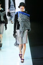 エンポリオ アルマーニ 2013-14年秋冬コレクション - オリエンタルなカルチャーの美学と進化の融合｜写真26