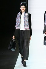 エンポリオ アルマーニ 2013-14年秋冬コレクション - オリエンタルなカルチャーの美学と進化の融合｜写真41