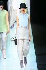 エンポリオ アルマーニ 2013-14年秋冬コレクション - オリエンタルなカルチャーの美学と進化の融合｜写真81